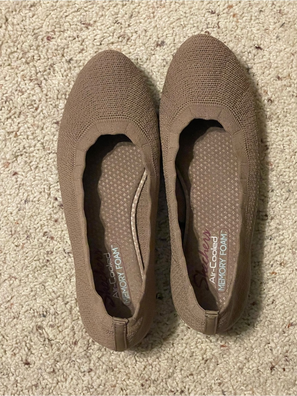 Sketchers Flats - GREAT CONDITION Size 9